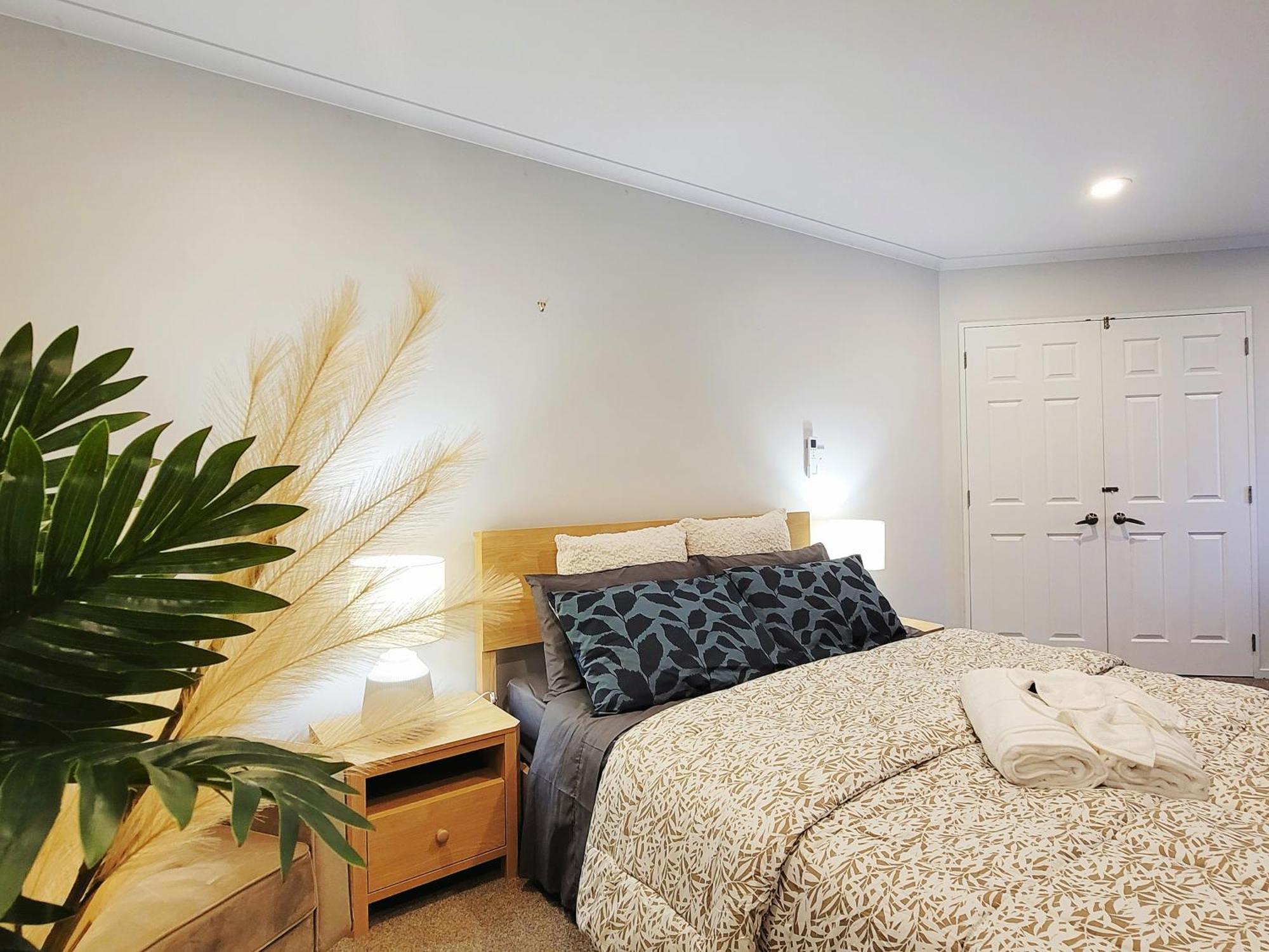 Sea View 5 Bedroom Holiday House Whangaparaoa Ngoại thất bức ảnh