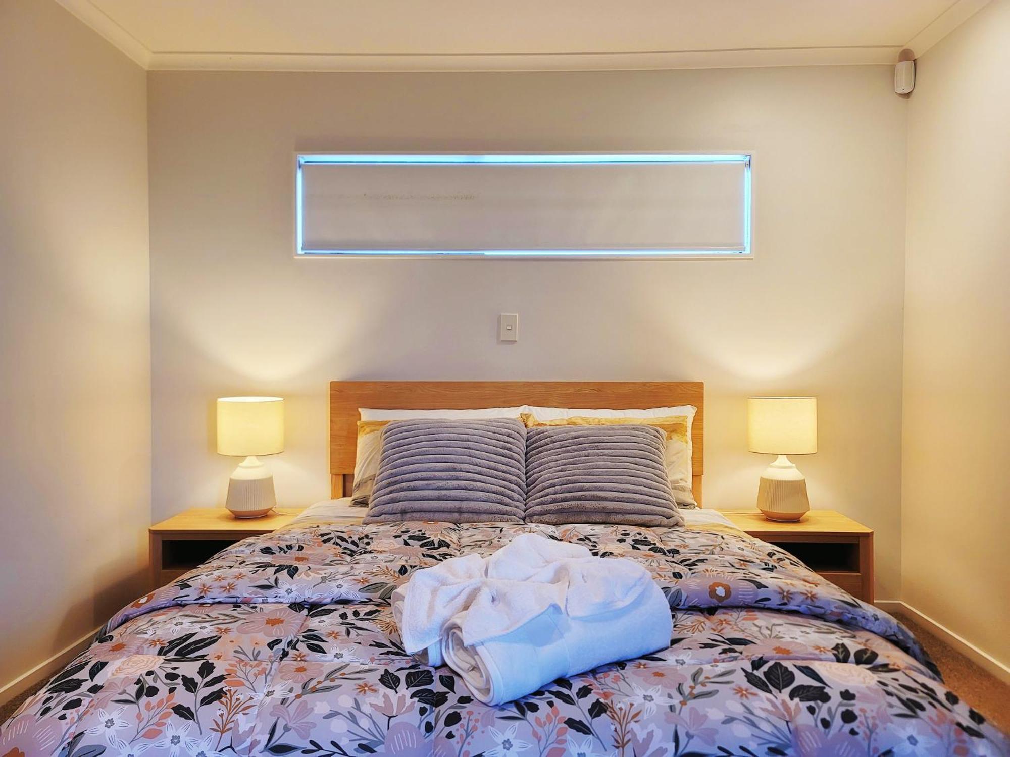 Sea View 5 Bedroom Holiday House Whangaparaoa Ngoại thất bức ảnh
